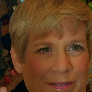 Meet your Posher, Alison